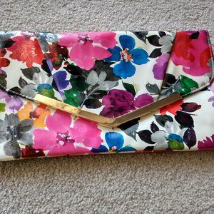 Floral Clutch Purse w/chain